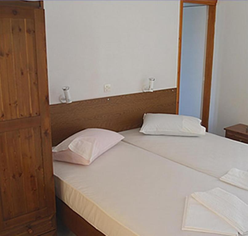 Costantonia Holiday Apartments Agia Marina (Aegina) Quarto foto