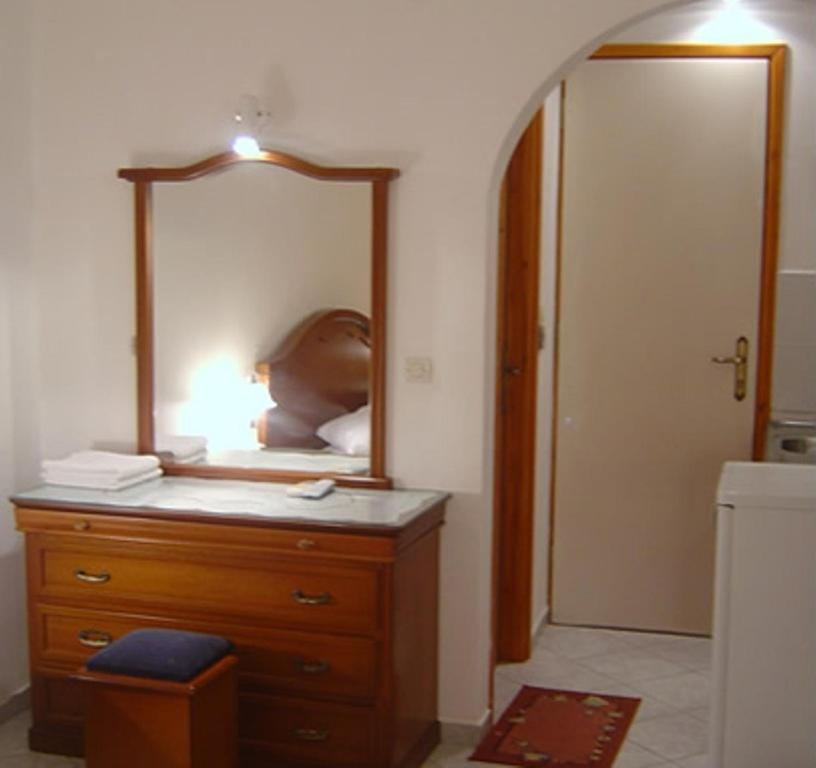 Costantonia Holiday Apartments Agia Marina (Aegina) Quarto foto