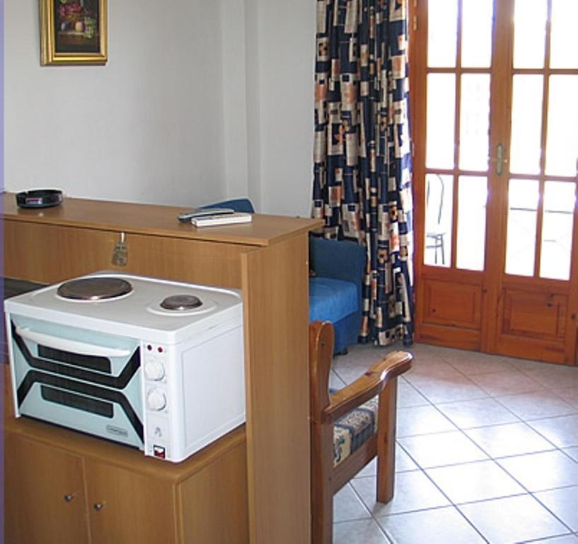 Costantonia Holiday Apartments Agia Marina (Aegina) Quarto foto
